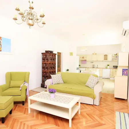 Tatil Evi Duje